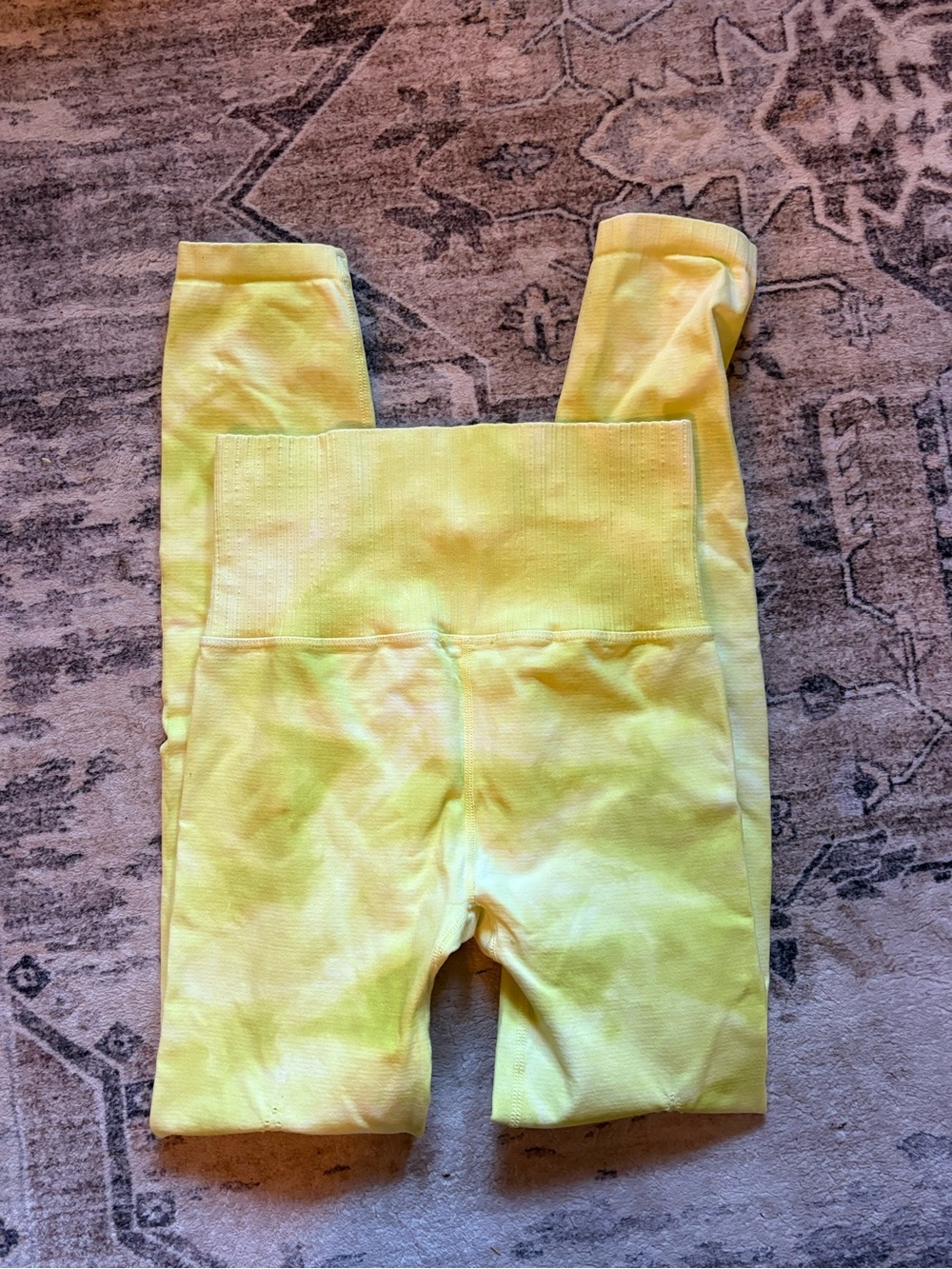 FREE PEOPLE MOVEMENT Good Karma Tie Dye Legging XS/S KEY LIME COMBO Neon - Picture 5 of 6
